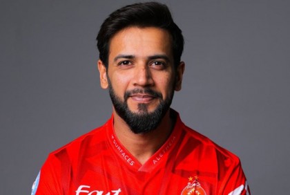৪ মাসের মাথায় অবসর ভেঙে ফিরলেন ইমাদ