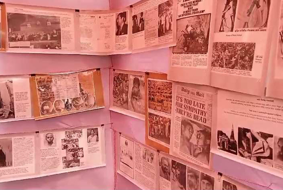 নেত্রকোনায় গণহত্যা দিবসে মুক্তিযুদ্ধের ছবি প্রদর্শনী
