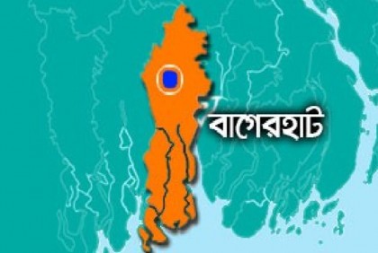 বাবা-ছেলেকে কুপিয়ে জখম
