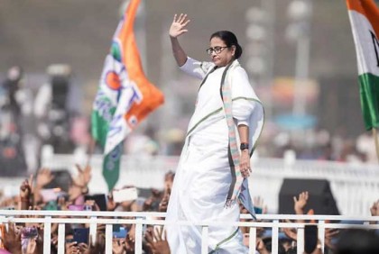 তৃণমূল ও বিজেপির তারকা প্রচারকের তালিকা প্রকাশ 