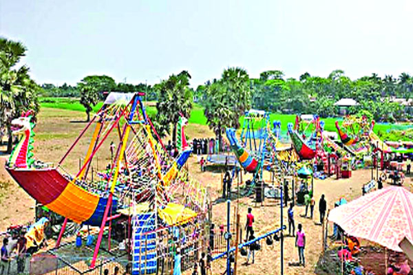 ৩০০ বছরের মেলা