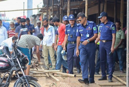 ঈদ যাত্রা নিরাপদ করতে ঢাকা-চট্টগ্রাম মহাসড়কে অবৈধ স্থাপনা উচ্ছেদ

