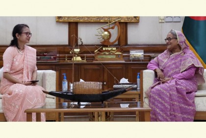প্রধানমন্ত্রীর সঙ্গে এডিবি ভাইস প্রেসিডেন্টের সৌজন্য সাক্ষাৎ 