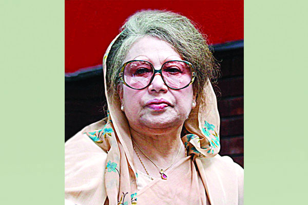 খালেদা জিয়া সিসিইউতে