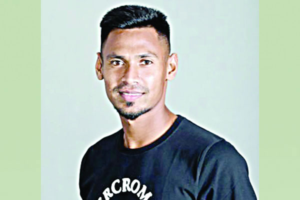 মুস্তাফিজের খরুচে বোলিং