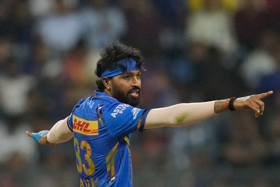 এবার ঘরের মাঠেও দুয়োধ্বনি শুনলেন পান্ডিয়া!