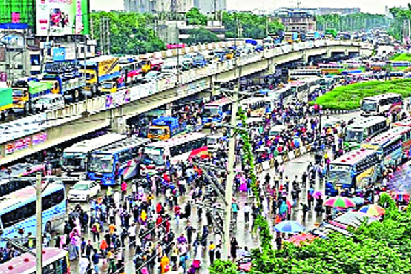 ঢাকা ছাড়বে দেড় কোটি মানুষ