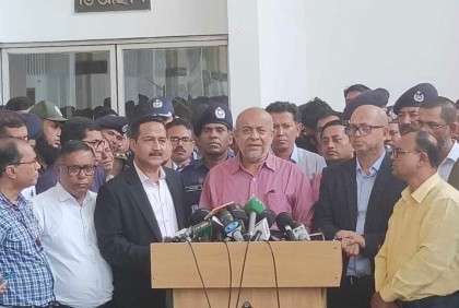‘টিকিট যাতে কালোবাজারে যেতে না পারে, সে ব্যবস্থা নেওয়া হয়েছে’

