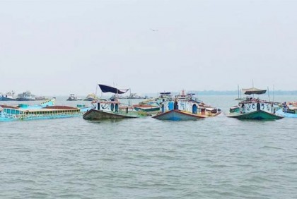 ঈদে নৌদুর্ঘটনা বন্ধে ৭ দিন বাল্কহেড নিষিদ্ধের দাবি