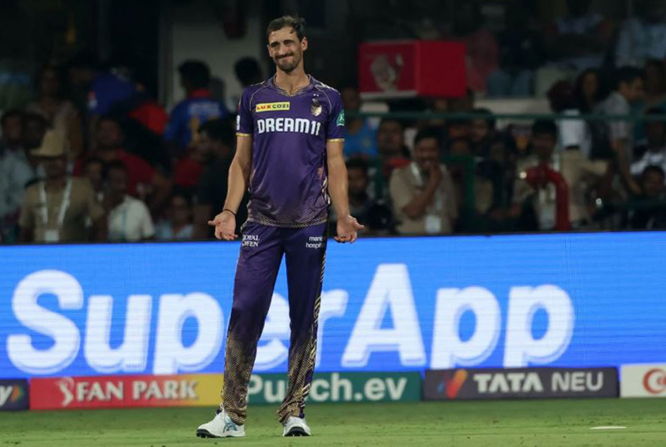 ফর্মে ফিরেই যে বার্তা দিলেন স্টার্ক