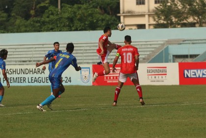 এবার চট্টগ্রাম আবাহনীকে উড়িয়ে দিল বসুন্ধরা কিংস