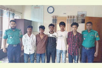 রাজশাহীতে কিশোর গ্যাংয়ের ৫ জন গ্রেফতার
