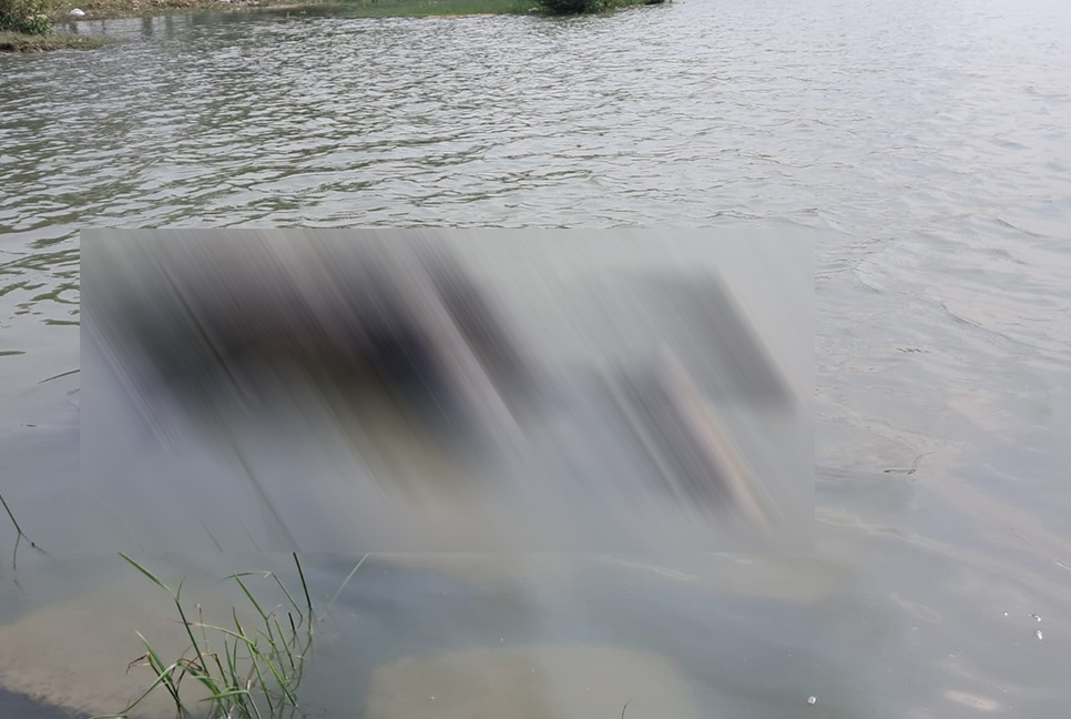 দুমকিতে অচেনা যুবকের অর্ধগলিত মরদেহ উদ্ধার