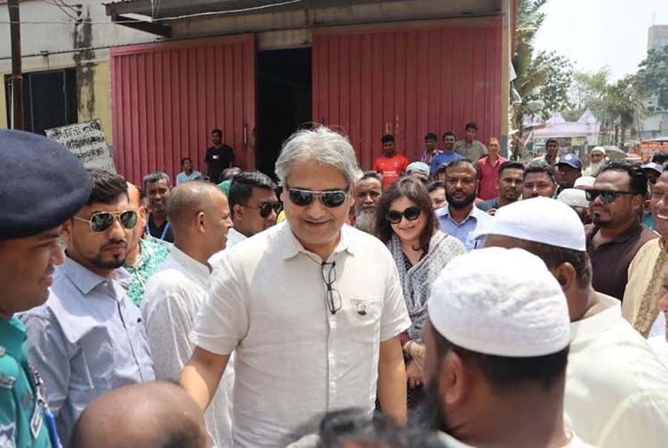 পুনর্বাসন না করে বস্তিবাসীদের উচ্ছেদ করা হবে না : তথ্য প্রতিমন্ত্রী

