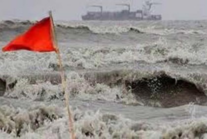 ঝড়সহ শিলাবৃষ্টির আশঙ্কা, সতর্কসংকেত