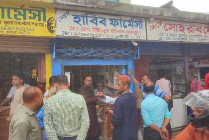 নলডাঙ্গায় ওষুধের দোকানের গ্রিল কেটে টাকা চুরি