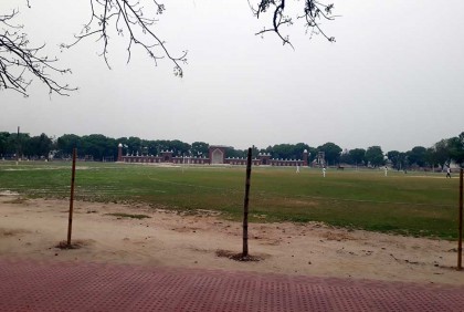 দিনাজপুর গোর-এ শহীদ বড় ময়দানে ঈদের জামাত ৯টায়