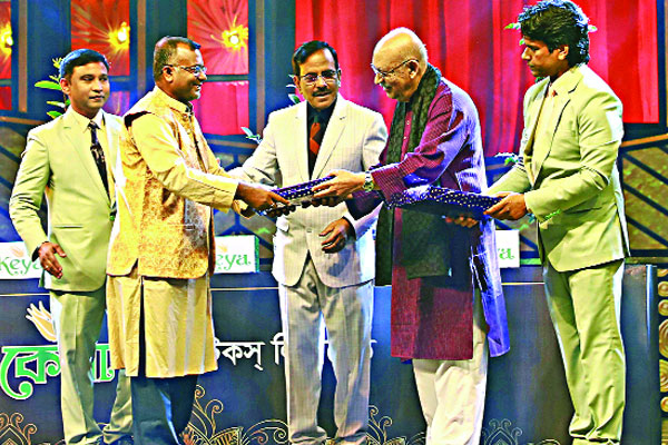 দর্শকদের আনন্দ দেওয়াই আমার লক্ষ্য : হানিফ সংকেত