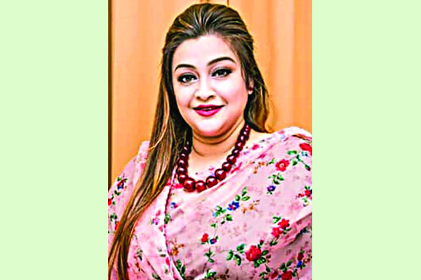 ৪০ বছর পর বাবার চেয়ারে প্রথম নারী মেয়র সূচনা
