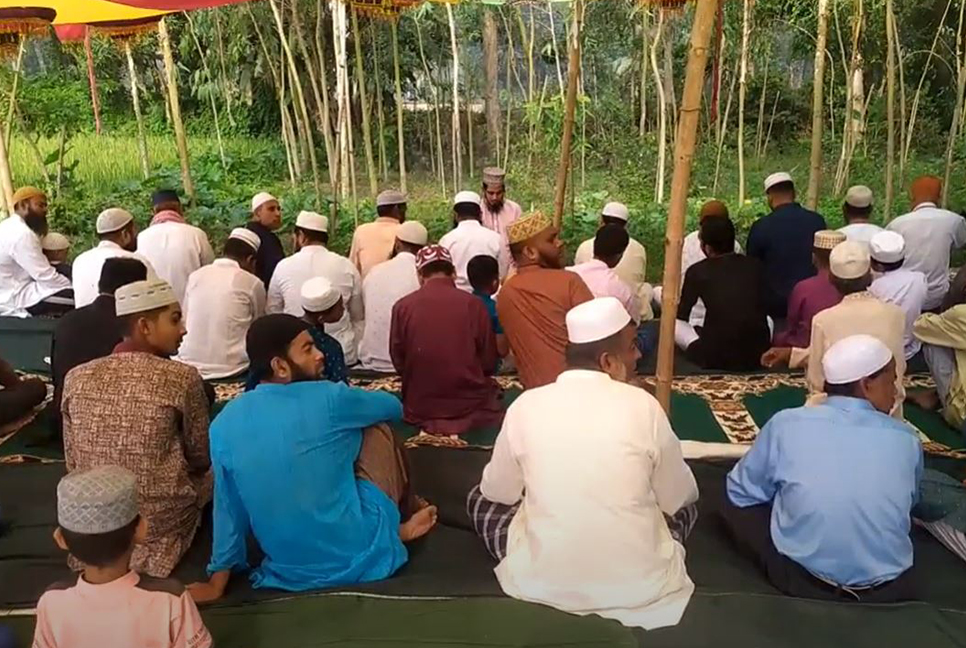 টাঙ্গাইলে ৪০ পরিবারে উদযাপিত হচ্ছে ঈদ