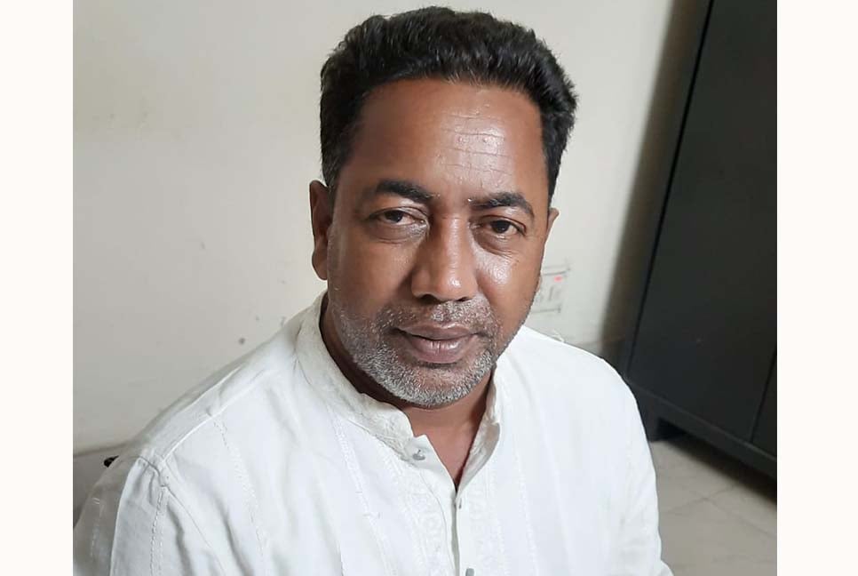 ব্রাহ্মণবাড়িয়ায় ৫০ বস্তা চিনিসহ আওয়ামী লীগ নেতা আটক