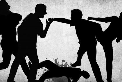 চাঁপাইনবাবগঞ্জে আওয়ামী লীগ নেতাকে পিটিয়ে হাত-পা ভেঙ্গে দেয়ার অভিযোগ