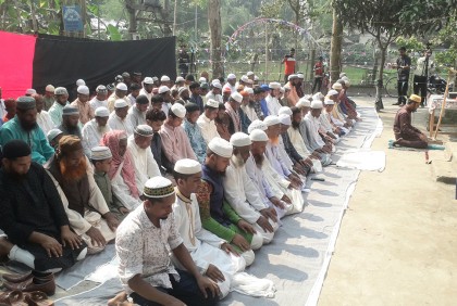 লালমনিরহাটের ৭ গ্রামে ঈদের নামাজ আদায়