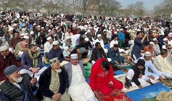 যুক্তরাষ্ট্রে ঈদ জামাতে গাজায় ইসরায়েলি বর্বরতার নিন্দা-প্রতিবাদ