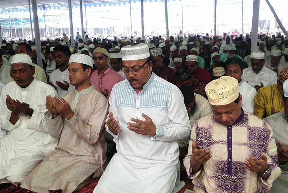 রাজশাহীতে ঈদের প্রধান জামাত অনুষ্ঠিত