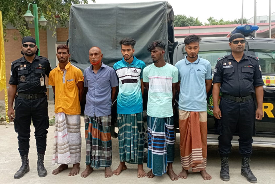 মুক্তিপণ না পেয়ে মাদ্রাসা ছাত্রকে হত্যা, আটক ৫