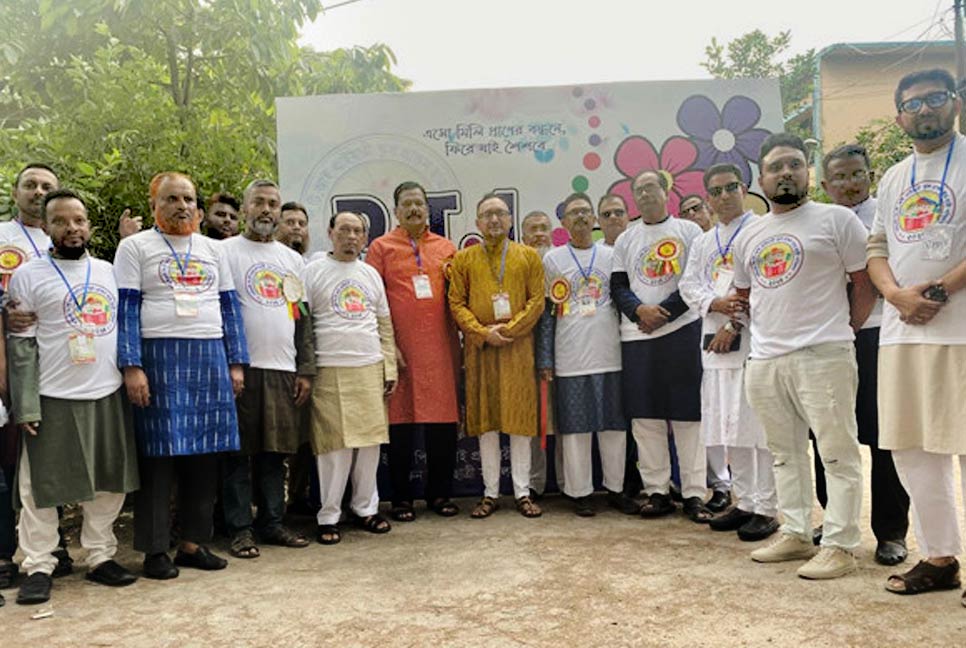মাইজদী পিটিআই স্কুলের সাবেক শিক্ষার্থীদের প্রথম সম্মিলন অনুষ্ঠিত