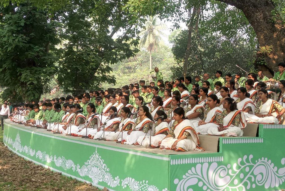 বাঙালির সর্বজনীন উৎসব পয়লা বৈশাখ আজ