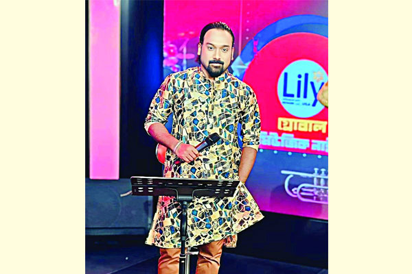 সড়ক দুর্ঘটনায় নিহত পাগল হাসান