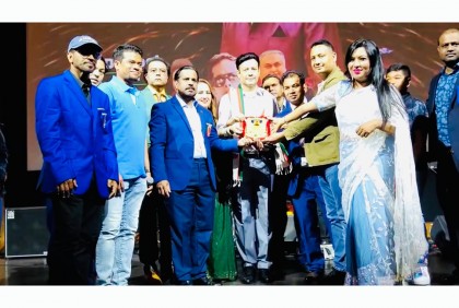 লস অ্যাঞ্জেলসে বালা’র বর্ণিল আয়োজন



