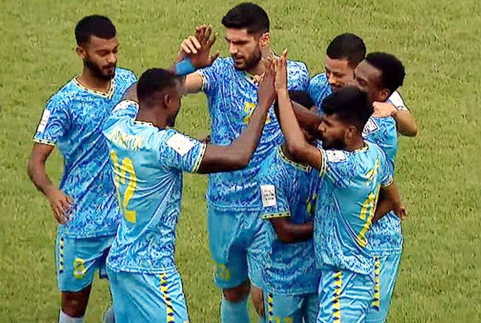 ফেডারেশন কাপ: সেমিফাইনালে আবাহনীকে পেল বসুন্ধরা কিংস