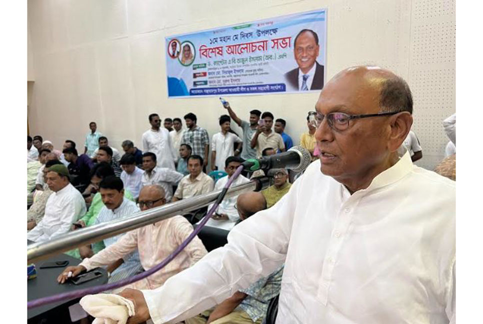 শেখ হাসিনার নেতৃত্বে এগিয়ে যাচ্ছে দেশ: ক্যাপ্টেন তাজ