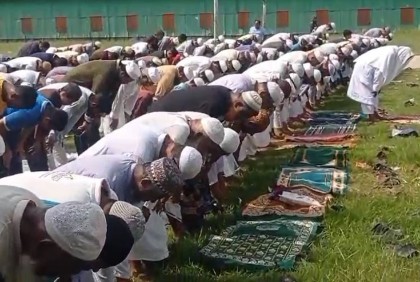 নড়িয়ায় বৃষ্টির জন্য ইসতিসকার নামাজ