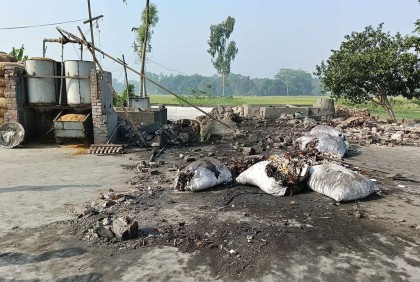 সিরাজগঞ্জে বয়লার বিস্ফোরণ শ্রমিক নিহত