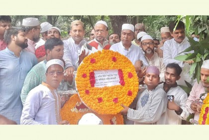পিন্টুর কবর জিয়ারত করলেন সালামসহ বিএনপি নেতারা