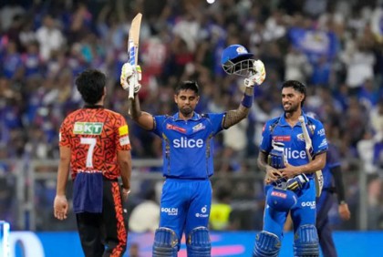 সূর্যের বিধ্বংসী সেঞ্চুরি, উড়ে গেল হায়দরাবাদ