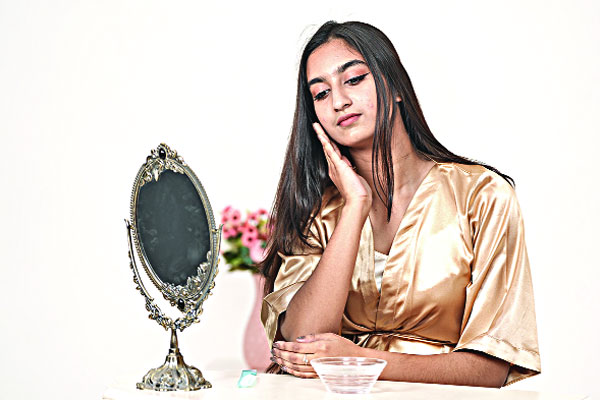 ত্বকের সমস্যা! দুধে সমাধান