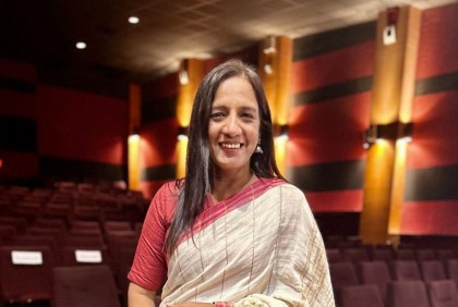 ফিলিস্তিনপন্থী পোস্টে লাইক দেওয়ায় চাকরি হারালেন প্রধান শিক্ষিকা


