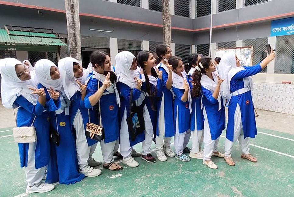 যশোর বোর্ডে পাশের হার ৯২.৩৩ শতাংশ