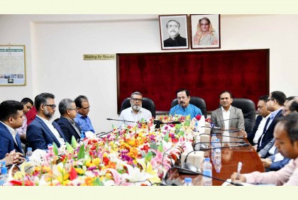 সমাজ পরিবর্তনে পোশাক শিল্প গুরুত্বপূর্ণ ভূমিকা পালন করছে : নানক