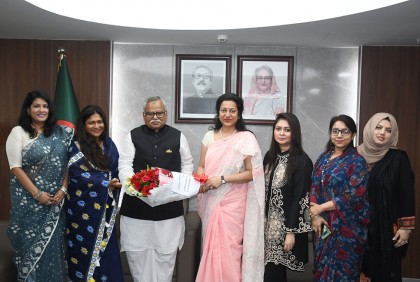দক্ষ নারী কর্মীদের বিদেশে কর্মসংস্থানের সুযোগে কাজ করবে মন্ত্রণালয় : প্রতিমন্ত্রী
