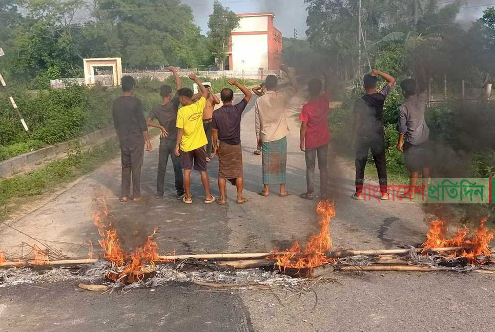 পার্বত্য দুই জেলায় আধাবেলা অবরোধ