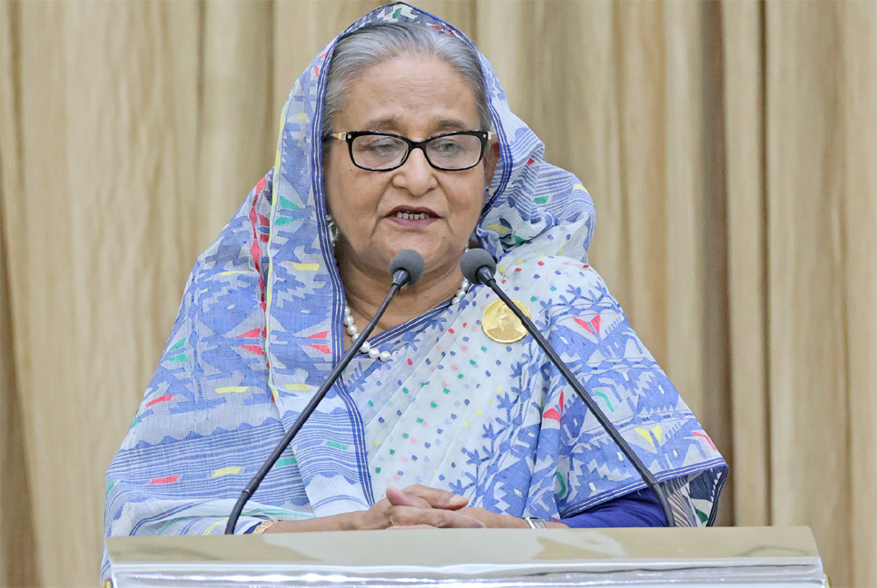 আমি ‘হাওয়া ভবনের’ মতো কোনো ‘খাওয়া ভবন’ করিনি : প্রধানমন্ত্রী 

