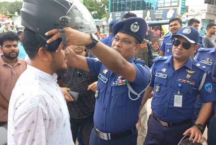 চাঁদপুরে ‘নো হেলমেট নো ফুয়েল’ কার্যক্রম শুরু 