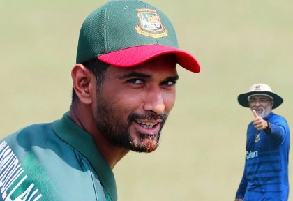 এবার হাথুরুর মুখেও রিয়াদ স্তুতি