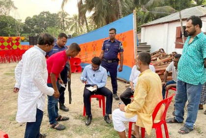 ঈশ্বরদীতে চেয়ারম্যান প্রার্থীর খিচুরি জব্দ, এতিমখানায় বিতরণ